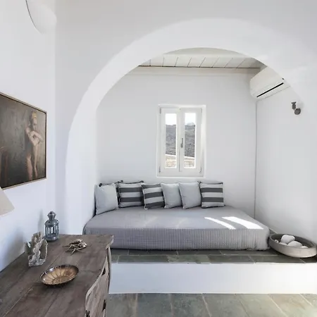 Villa Mesmerizing 5bed With Pool In Kanalia
