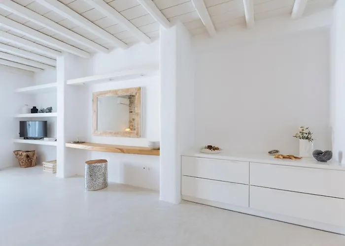 Mesmerizing 5bed With Pool In Kanalia Agios Ioannis Diakoftis