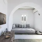 빌라 Mesmerizing 5bed With Pool In Kanalia