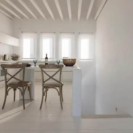 Villa Mesmerizing 5bed With Pool In Kanalia