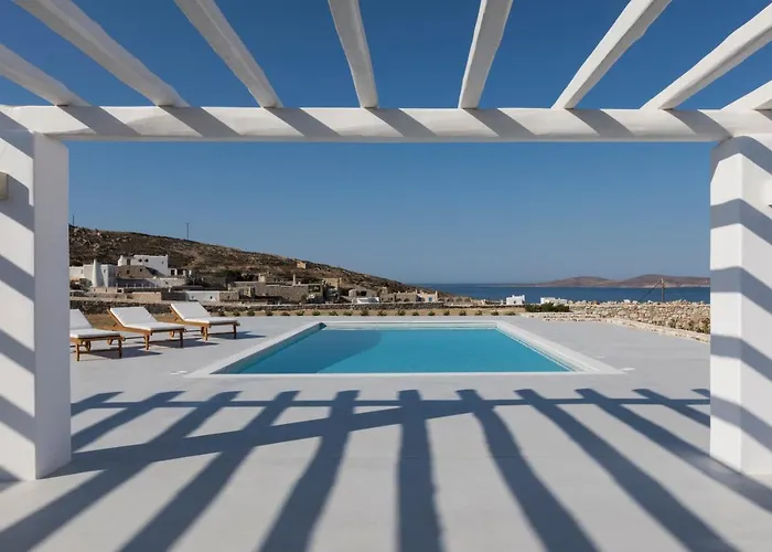 Mesmerizing 5bed With Pool In Kanalia